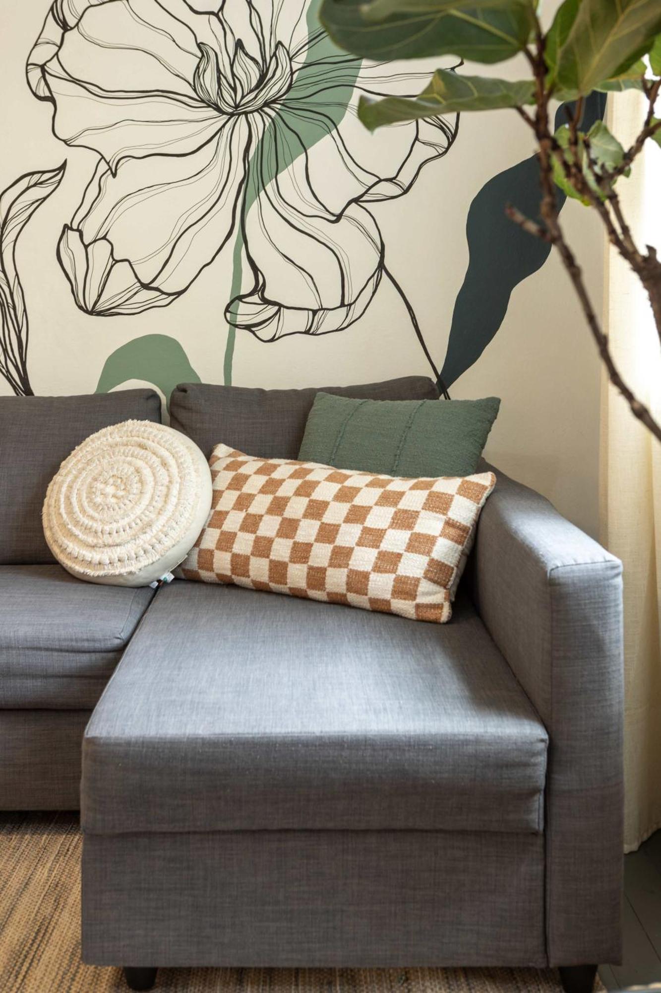 Appartamento Its Back Historic Flat In Downtown Boise Esterno foto